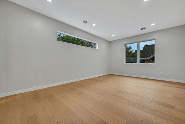188 WASHINGTON AVE, Rutherford, NJ 07070