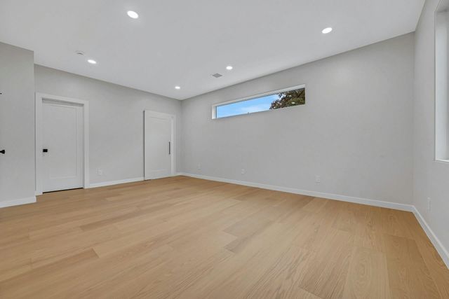 188 WASHINGTON AVE, Rutherford, NJ 07070