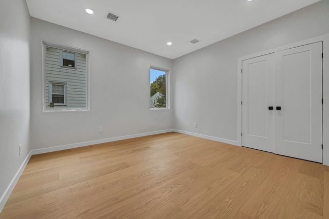 188 WASHINGTON AVE, Rutherford, NJ 07070