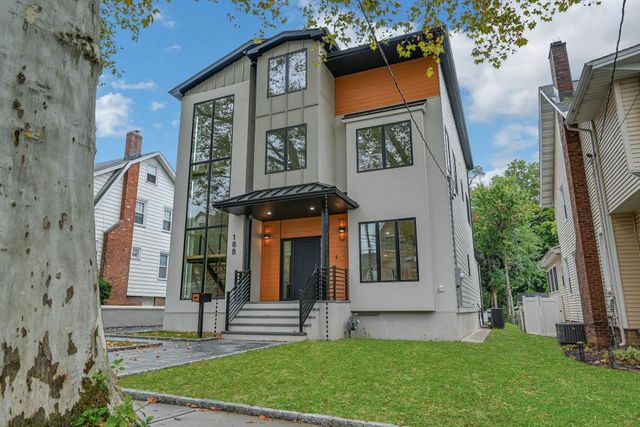 188 WASHINGTON AVE, Rutherford, NJ 07070