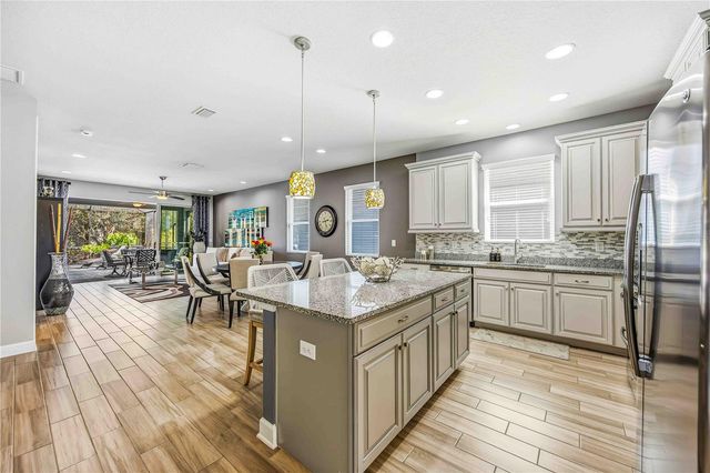 5731 ARBOR WOOD COURT, Bradenton, FL 34203