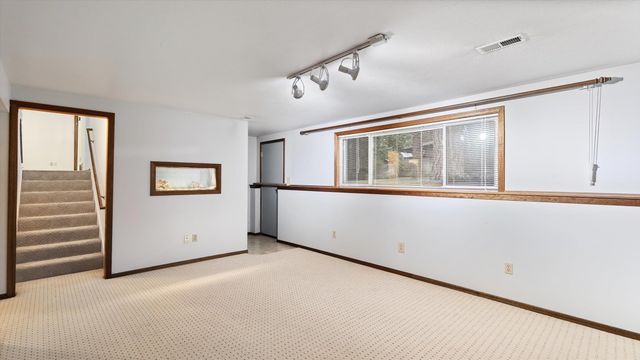 10624 N Humboldt Dr, Spokane, WA 99218