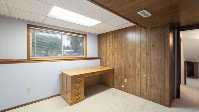 10624 N Humboldt Dr, Spokane, WA 99218