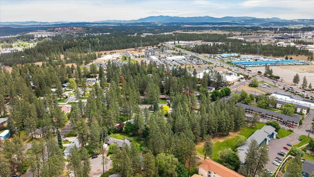 10624 N Humboldt Dr, Spokane, WA 99218