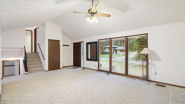 10624 N Humboldt Dr, Spokane, WA 99218
