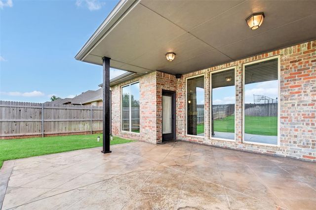 16404 Iron Fire Court, Edmond, OK 73013