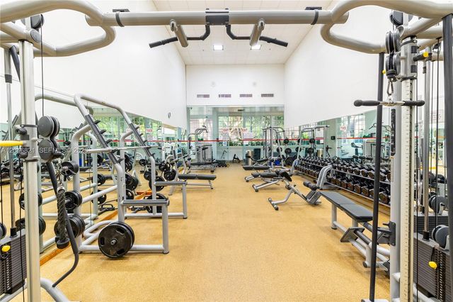 2000 Towerside Ter 1910, Miami, FL 33138
