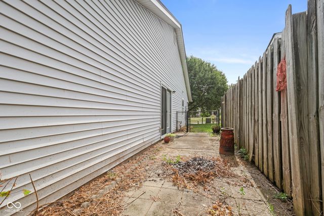 6712 S New Jersey Street, Indianapolis, IN 46227