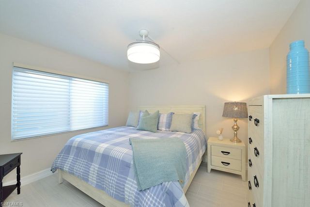 3400 FROSTY WAY # 5, Naples, FL 34112