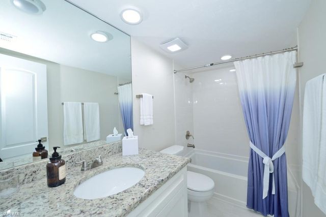 3400 FROSTY WAY # 5, Naples, FL 34112