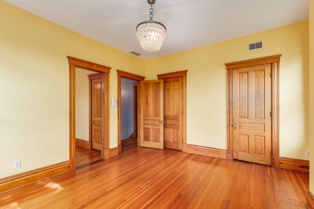 432 S Grand Avenue, Fort Thomas, KY 41075
