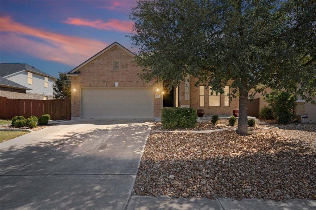2008 Granite Hill DR, Leander, TX 78641