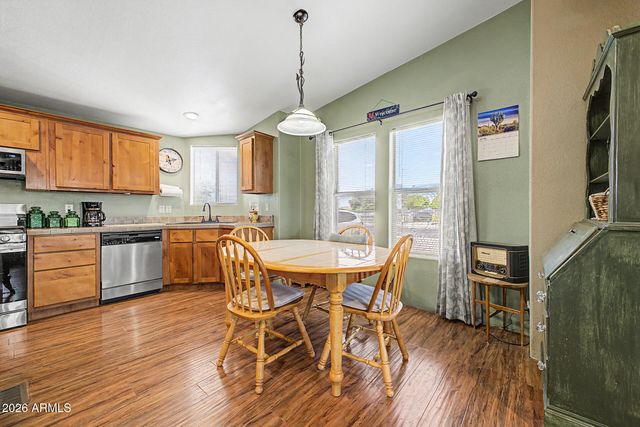 637 S 96TH Street, Mesa, AZ 85208