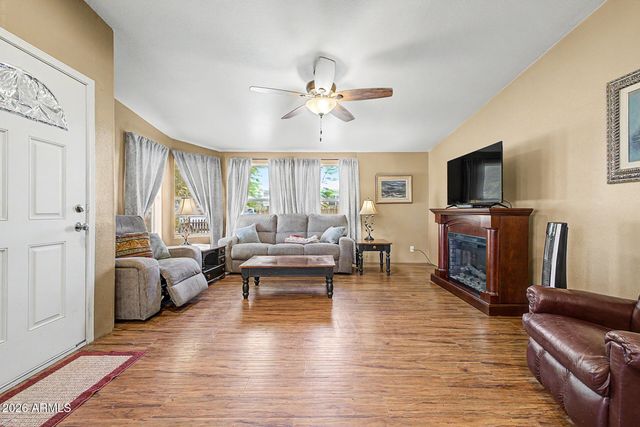 637 S 96TH Street, Mesa, AZ 85208