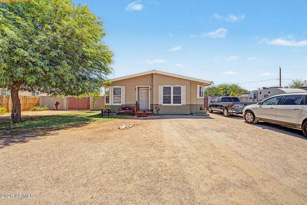 637 S 96TH Street, Mesa, AZ 85208