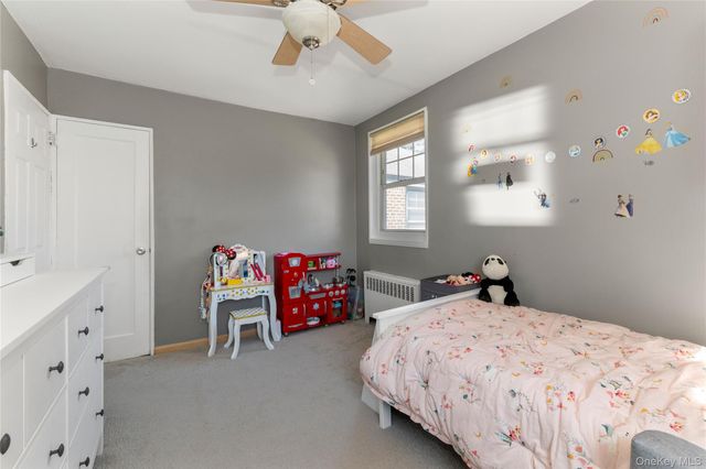 249-31 64th Avenue 2, Little Neck, NY 11362