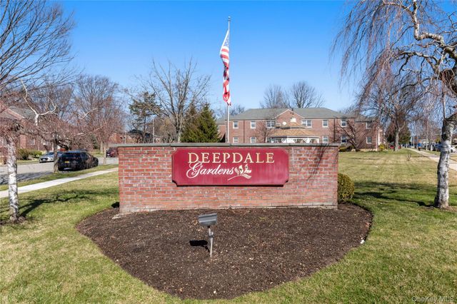 249-31 64th Avenue 2, Little Neck, NY 11362