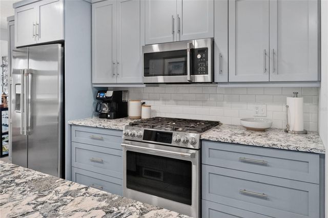 150 MARINA BAY DRIVE, New Smyrna Beach, FL 32169