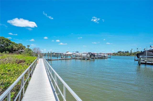 150 MARINA BAY DRIVE, New Smyrna Beach, FL 32169