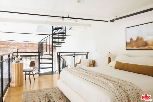 253 S Broadway 504, Los Angeles, CA 90012