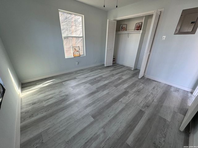 710 sterling, San Antonio, TX 78220