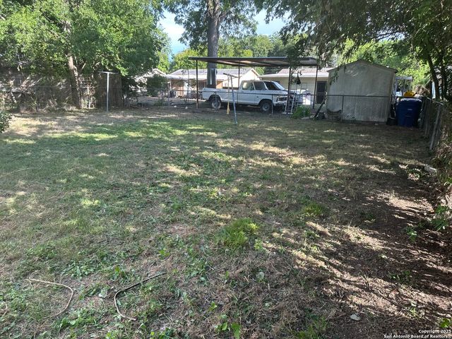 710 sterling, San Antonio, TX 78220