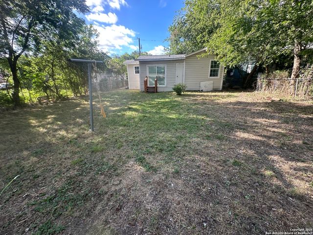 710 sterling, San Antonio, TX 78220