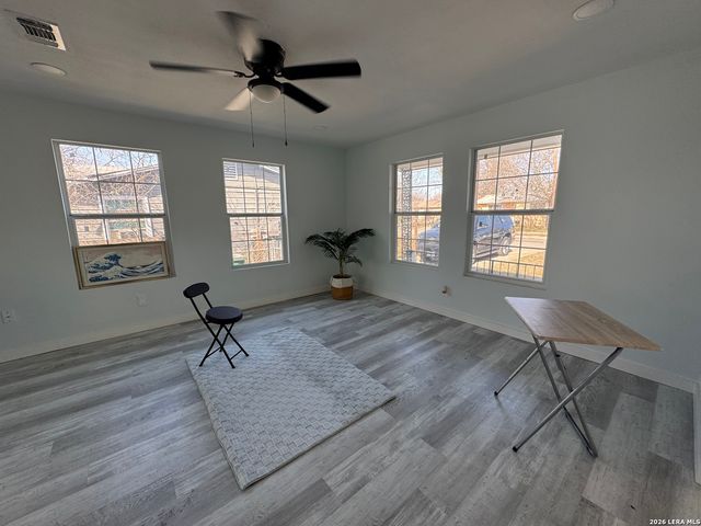 710 sterling, San Antonio, TX 78220