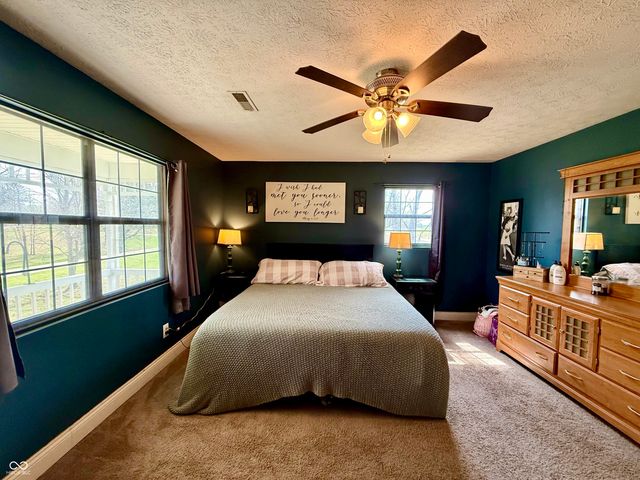 485 W Choctaw Trail, Greensburg, IN 47240