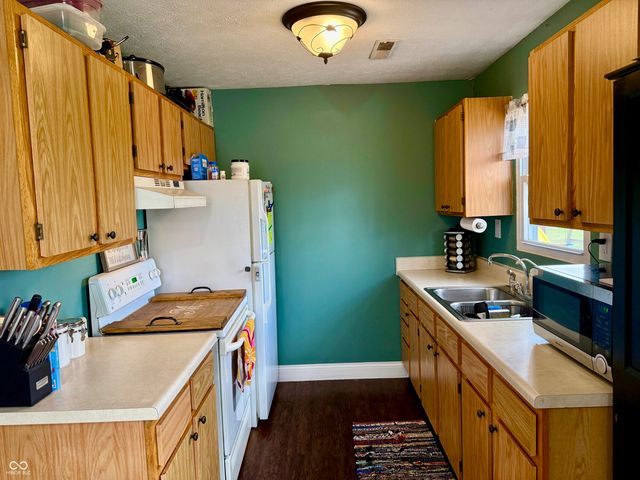 485 W Choctaw Trail, Greensburg, IN 47240