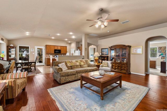 24720 Buck Crk, San Antonio, TX 78255