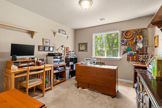 24720 Buck Crk, San Antonio, TX 78255