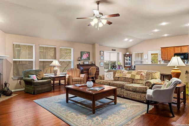 24720 Buck Crk, San Antonio, TX 78255