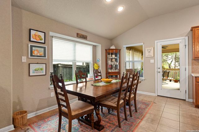 24720 Buck Crk, San Antonio, TX 78255