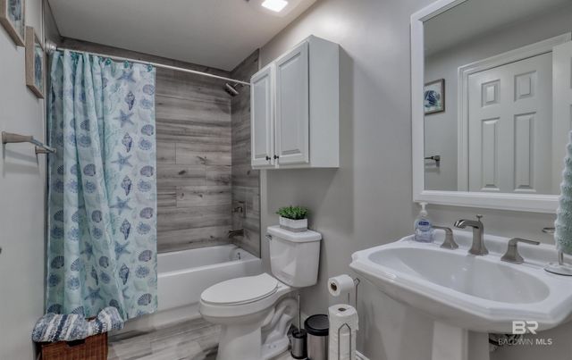 27800 Canal Road 403 & 404, Orange Beach, AL 36561