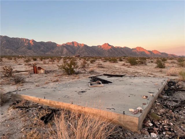 0 Mountain View, 29 Palms, CA 92277