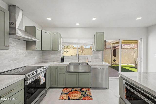7123 E BUENA TERRA Way, Paradise Valley, AZ 85253
