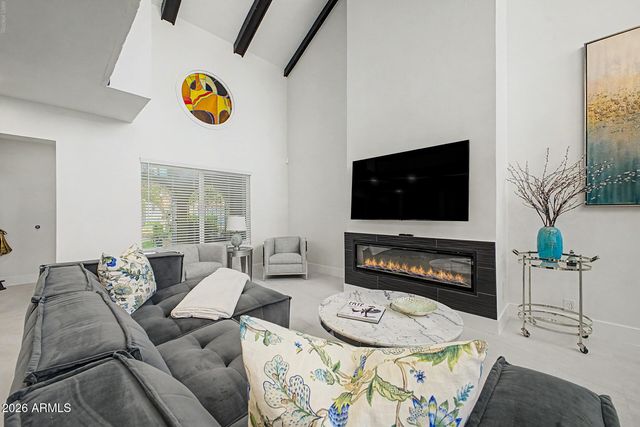 7123 E BUENA TERRA Way, Paradise Valley, AZ 85253
