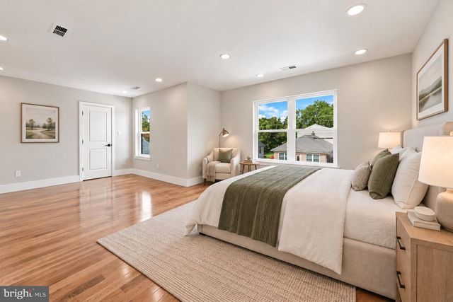 16 STITES AVE, Gloucester City, NJ 08030