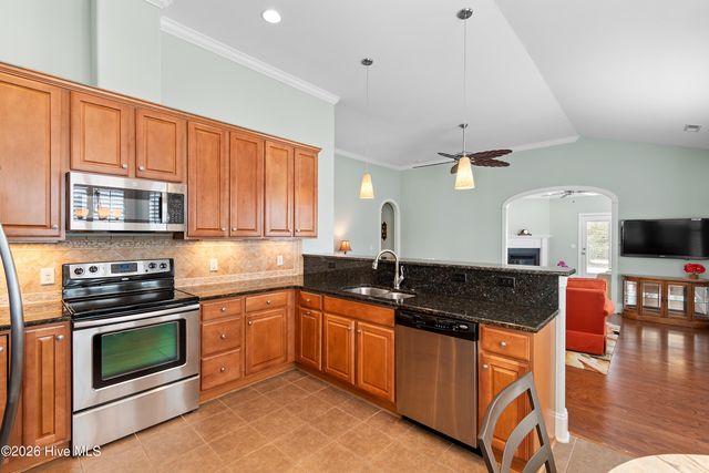 1271 Frisking Lane SW, Ocean Isle Beach, NC 28469