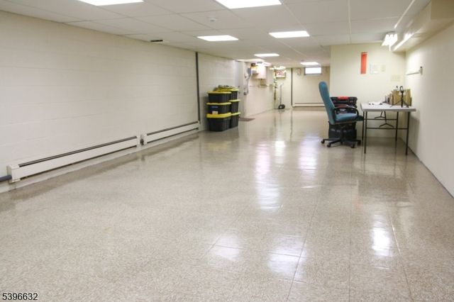 602 Mill Run, Paramus Boro, NJ 07652