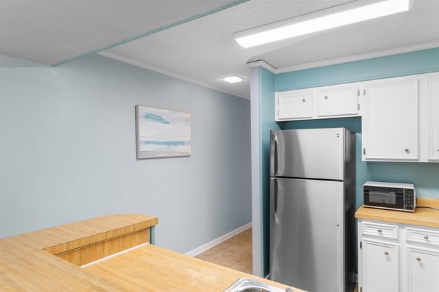 202 N Ocean Blvd Unit 214, North Myrtle Beach, SC 29582