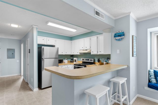 202 N Ocean Blvd Unit 214, North Myrtle Beach, SC 29582