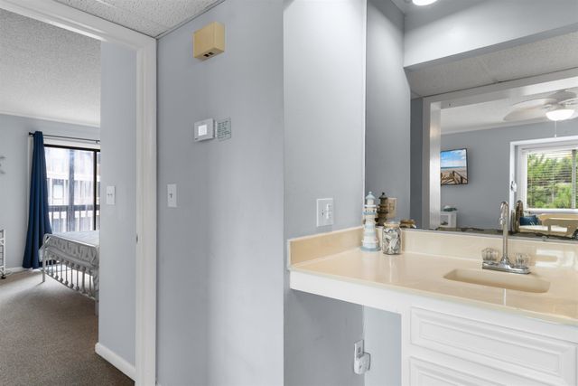 202 N Ocean Blvd Unit 214, North Myrtle Beach, SC 29582