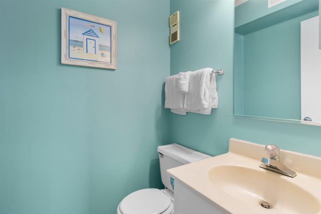 202 N Ocean Blvd Unit 214, North Myrtle Beach, SC 29582
