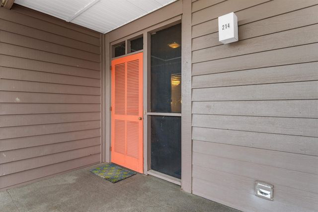 202 N Ocean Blvd Unit 214, North Myrtle Beach, SC 29582