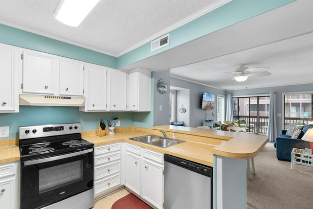 202 N Ocean Blvd Unit 214, North Myrtle Beach, SC 29582