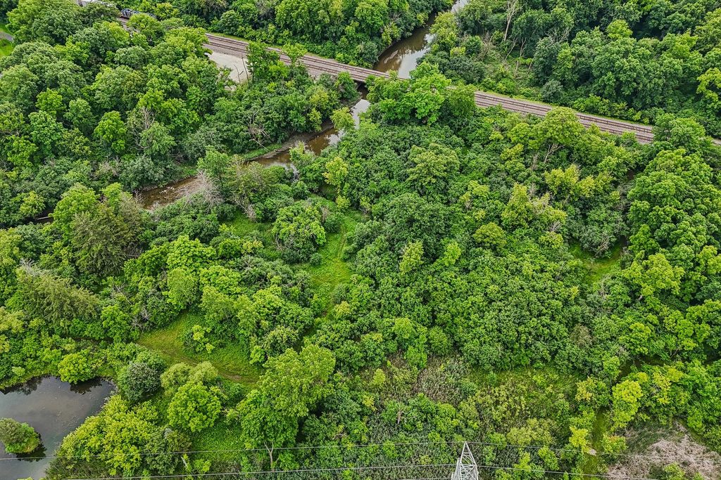 10S540 County Line Road, Willowbrook, IL 60527 — photo 5