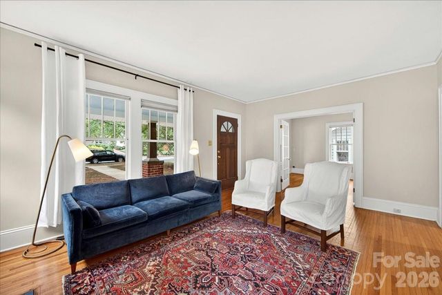 2208 E Fifth Street, Charlotte, NC 28204