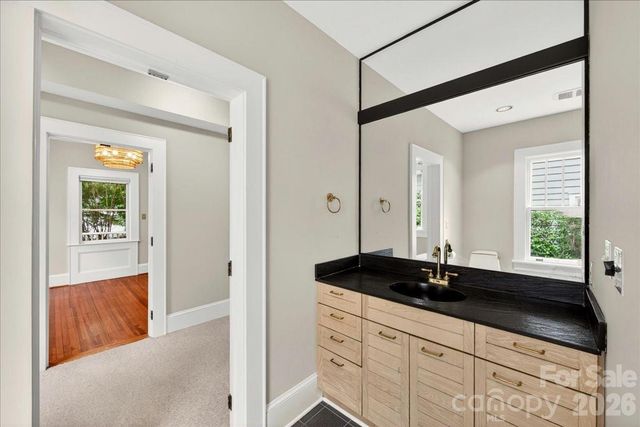 2208 E Fifth Street, Charlotte, NC 28204